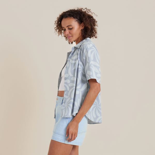 Roark Bless Up Breathable Stretch Shirt In Dusty Sky