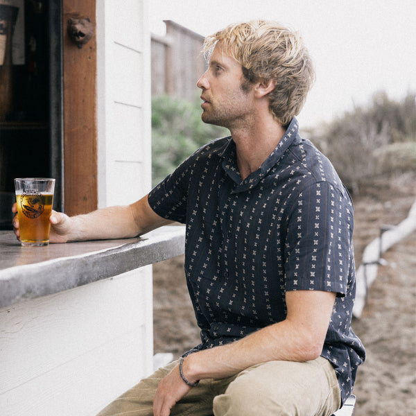 Roark Gonzo Short Sleeve Button Up Shirt In Dark Navy