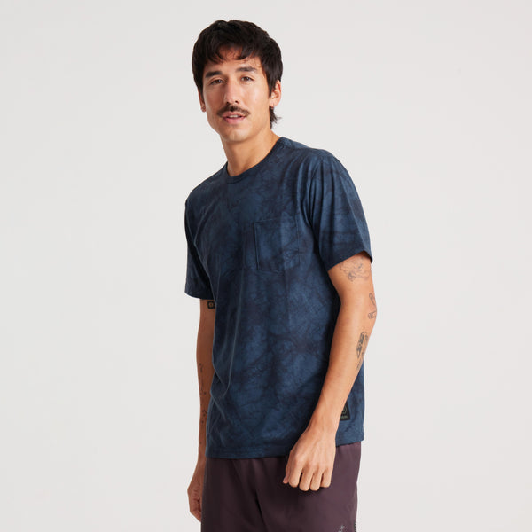 Roark Mathis Short Sleeve Active Tee In Navy Tie Die