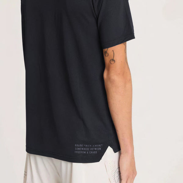 Roark Alta Elite Short Sleeve Tee In Black