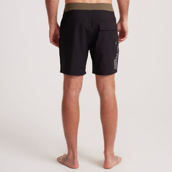 Roark Chiller Boardshorts In Black