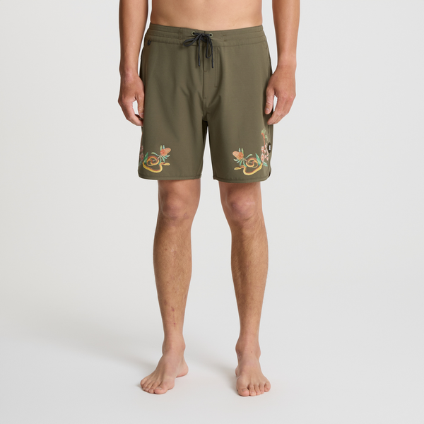 Roark Chiller Boardshorts In Military