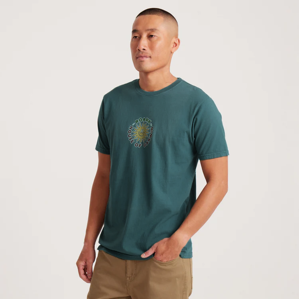 Roark H.O.D Postcard Premium Tee In Forest