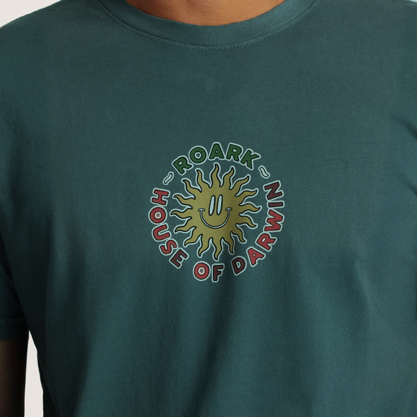 Roark H.O.D Postcard Premium Tee In Forest