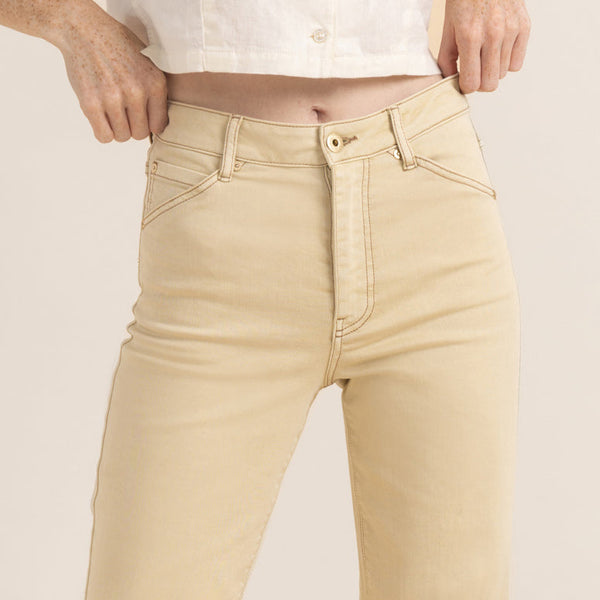 Roark HWY 395 Jeans - Crema | Roark