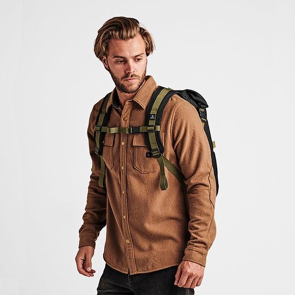 Roark Passenger 27L 2.0 Bag - Black