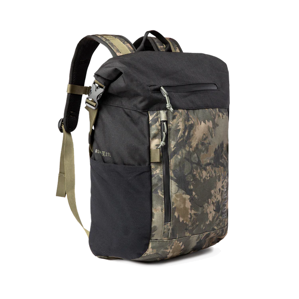 roark Passenger 27L 2.0 Bag in Camo