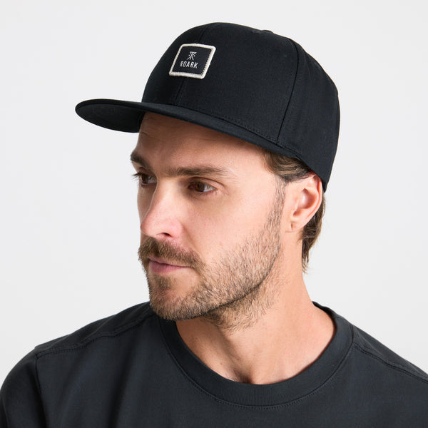 Roark Safecamp Snapback Hat In Black