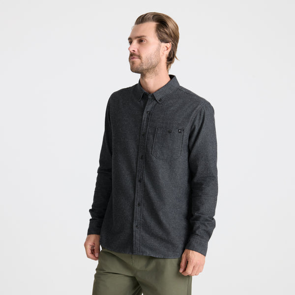Roark Scholar Chambray Button Up Shirt In Black