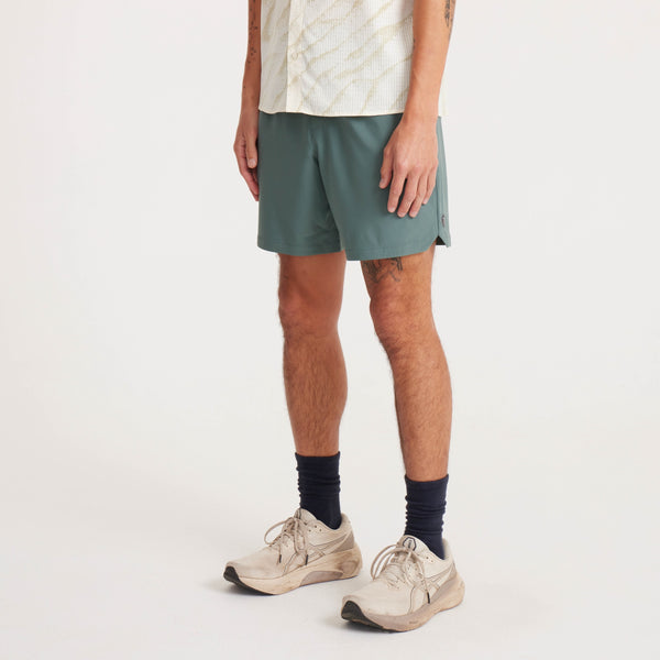 Roark Serrano 7" Shorts In Forest