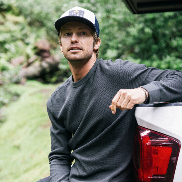 Roark Well Worn Thermal Long Sleeve Tee In Onyx