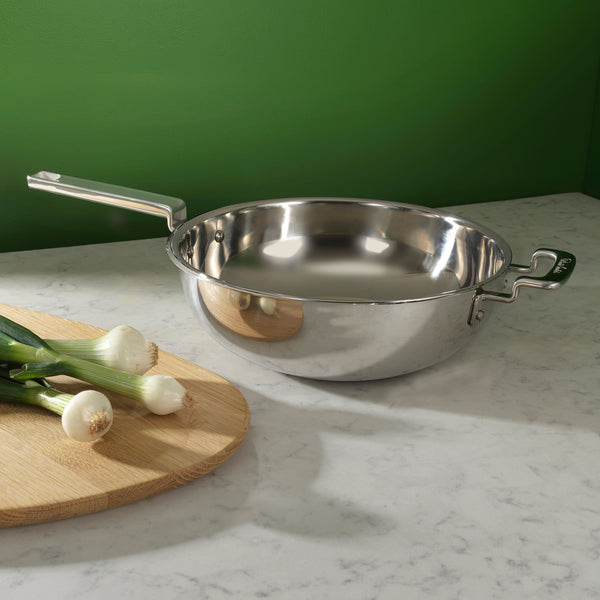 Robert Welch 316 Series Cookware Wok With Lid 22cm