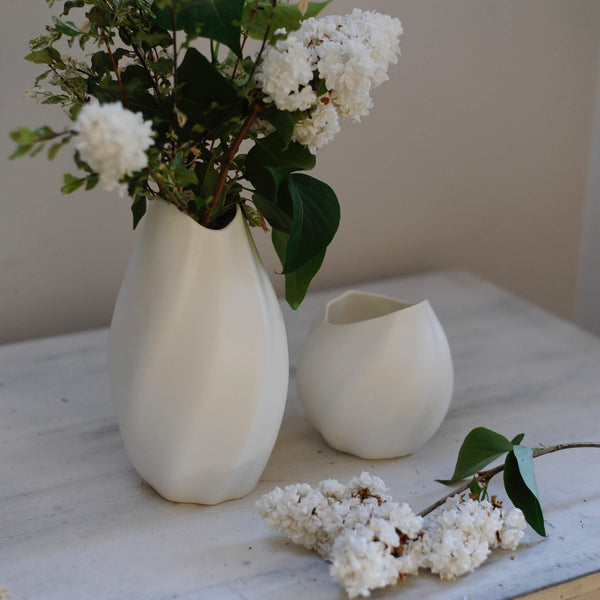 Robert Welch Cascade Vase Medium