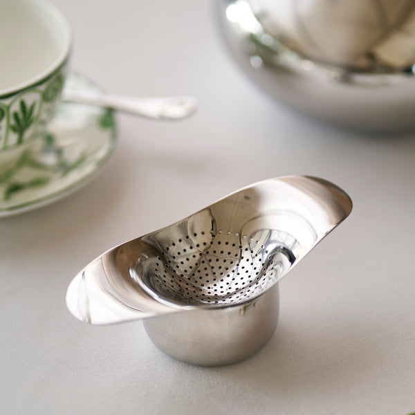 Robert Welch Drift Tea Strainer & Bowl