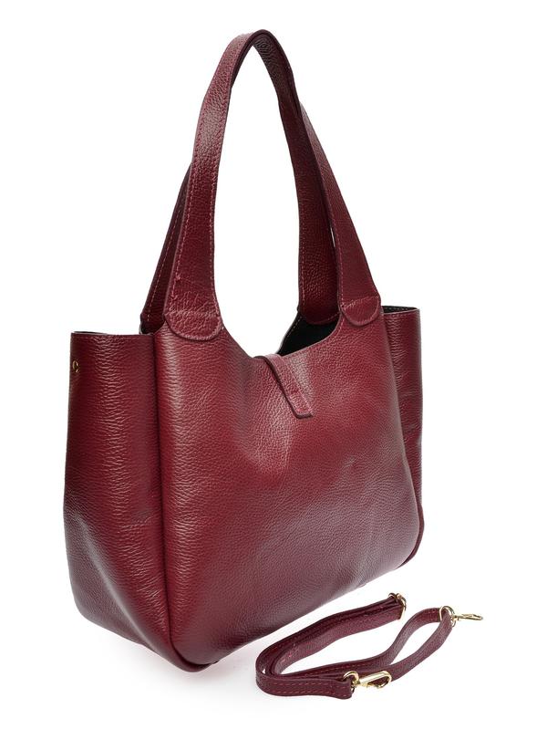 Roberta M Roberta M AW25 RM WH SBV 4 VINO