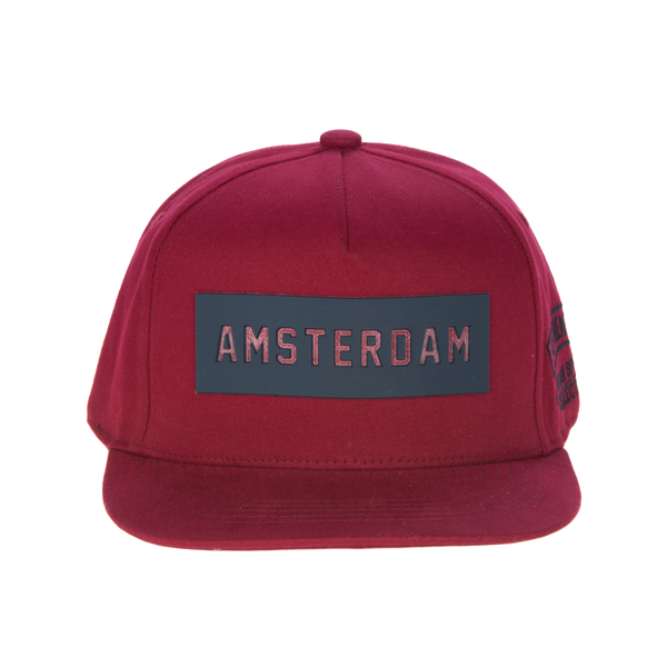 Robin Ruth Andrew - Snapback - Amsterdam