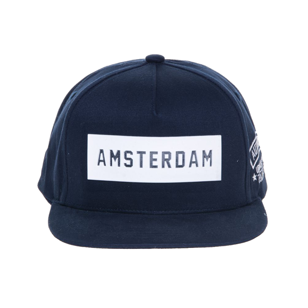 Robin Ruth Andrew - Snapback - Amsterdam