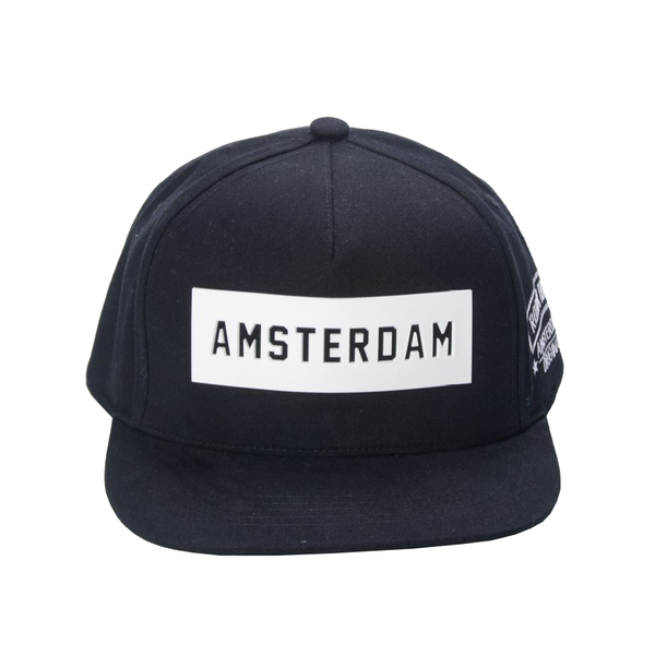 robin ruth Andrew - Snapback - Amsterdam