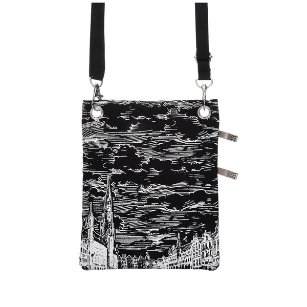 Robin Ruth Passport Bag - Brussels - Grand Place