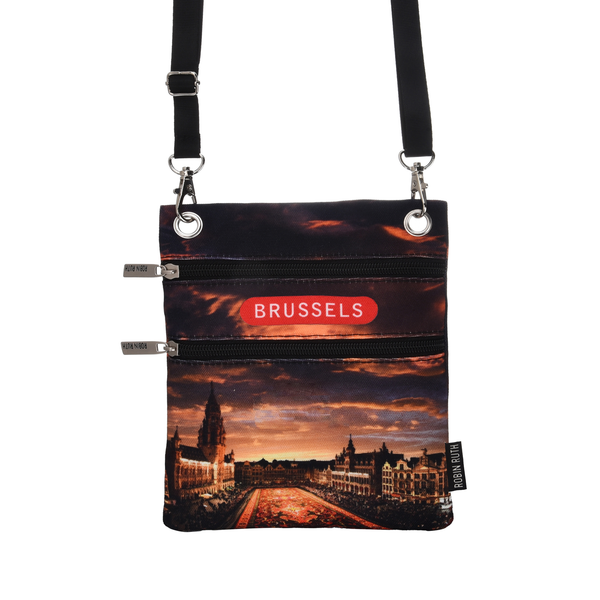 robin ruth Passport bag - Brussels - Grand place