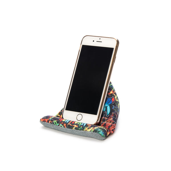 Robin Ruth Phone Pillow Stand - Windmill - Holland