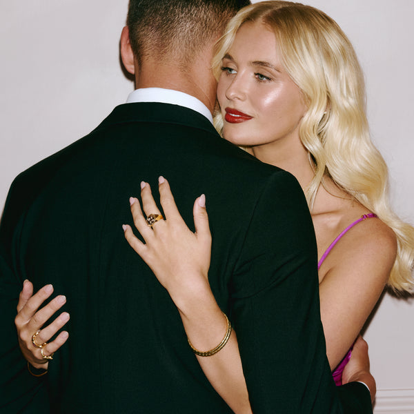 Robinson Pelham Eye Die 4 U Signet Ring