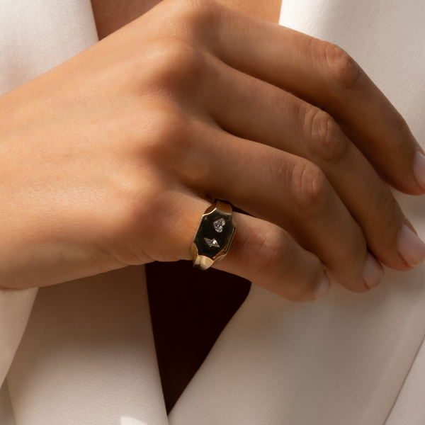 Robinson Pelham Love Struck Signet Ring