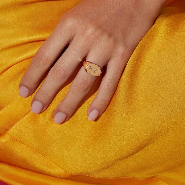 Robinson Pelham Love Struck Signet Ring