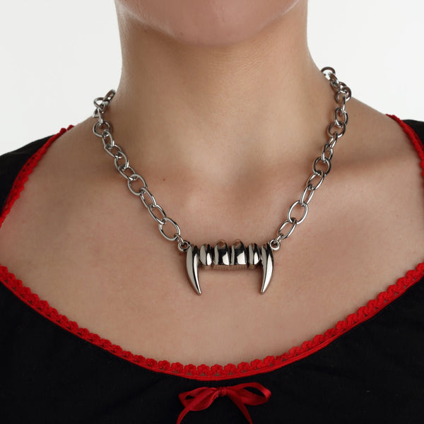 Rock Rebel Fangs Chain Necklace