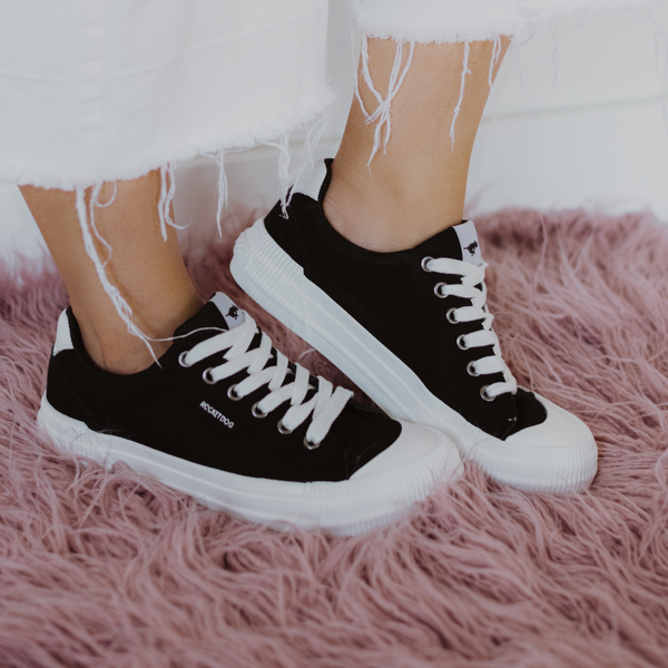 Rocket Dog Cheery Black Sneaker