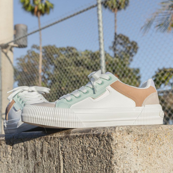 Rocket Dog Cheery White Color Block Sneaker