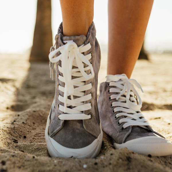 Rocket Dog Jazzin Grey Tie-Dye High Top Sneaker