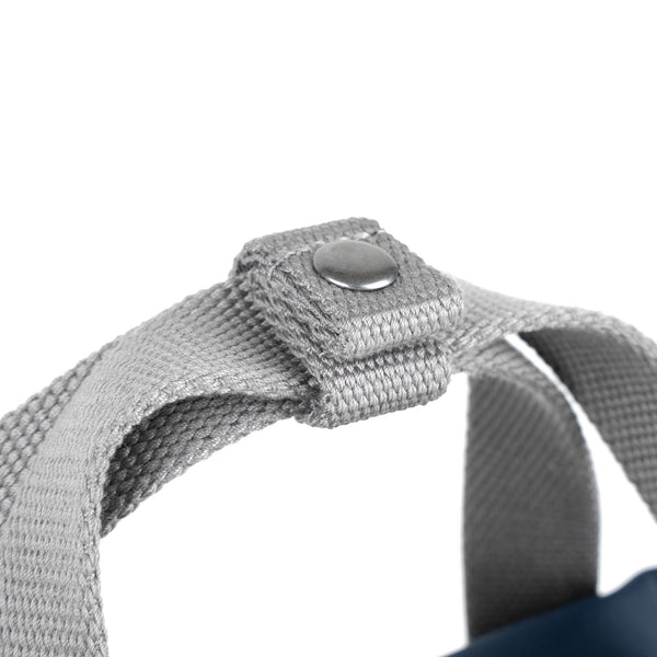 Roka London Blackfriars Messenger Bag In Midnight