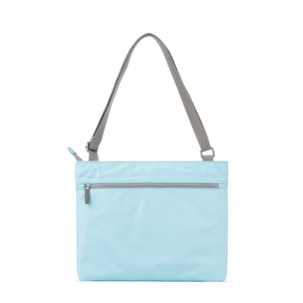 Roka London Moorgate Messenger In Canal