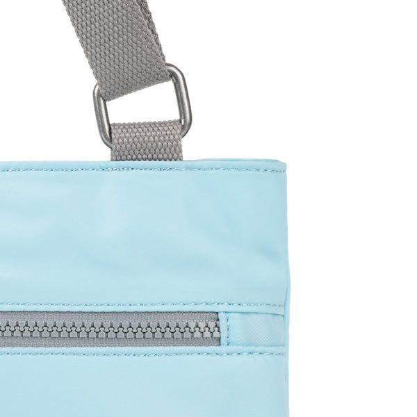 Roka London Moorgate Messenger In Canal