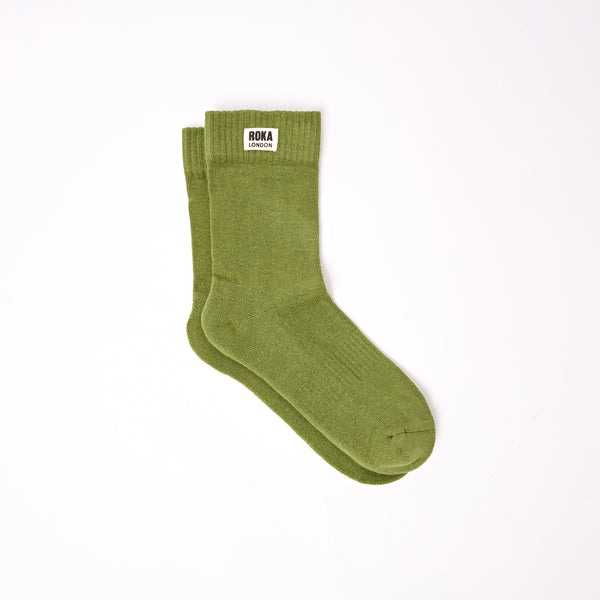 roka london Wimbledon Crew Socks for Men in Avocado