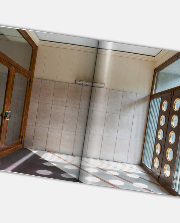 Ronald Van Der Kemp Entryways Of Milan