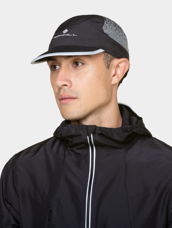 Ronhill Reflect Cap R954 Black/Reflect