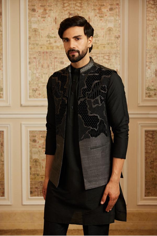 Roqa Adel Black Bundi Set