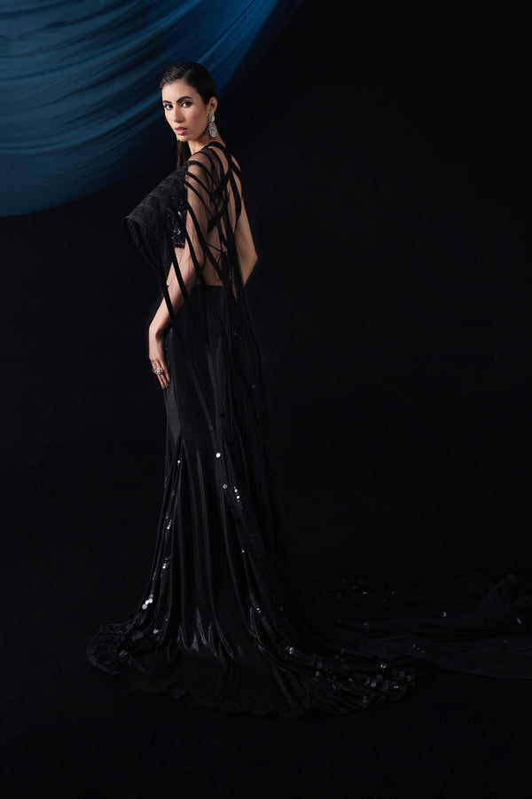 Roqa Chic Noir Drape Set