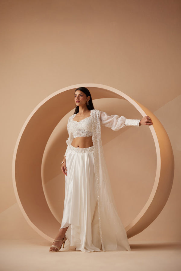 Roqa Edessa Edessa White Cape Set