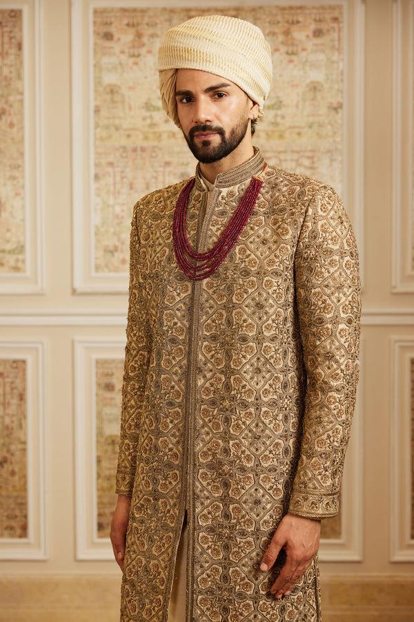 Roqa Nawaaz Gold Sherwani Set