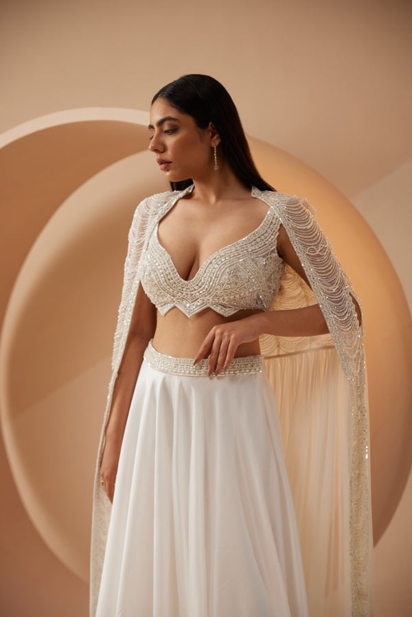 Roqa Pearl Pearl White Cape Set