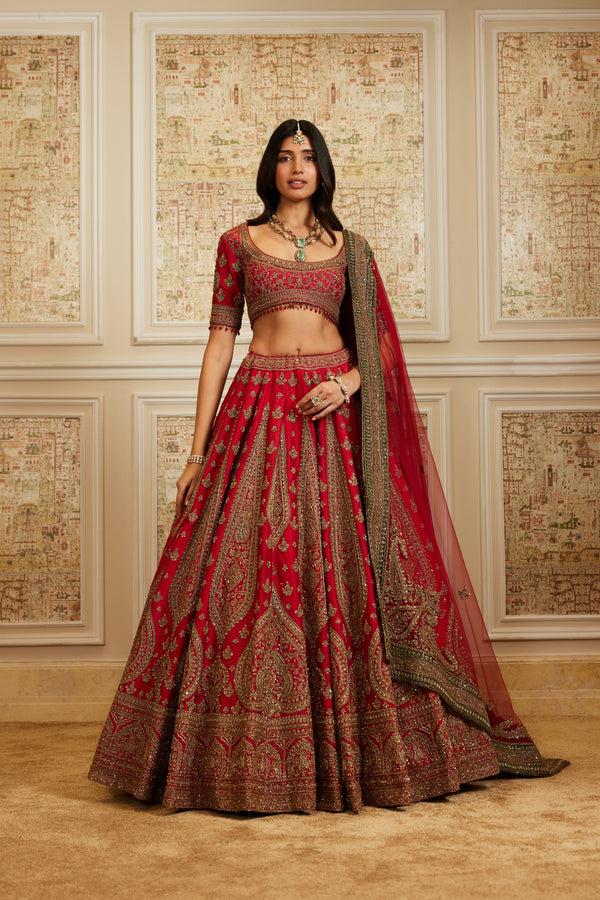 roqa Safira Safira Red Lehenga set