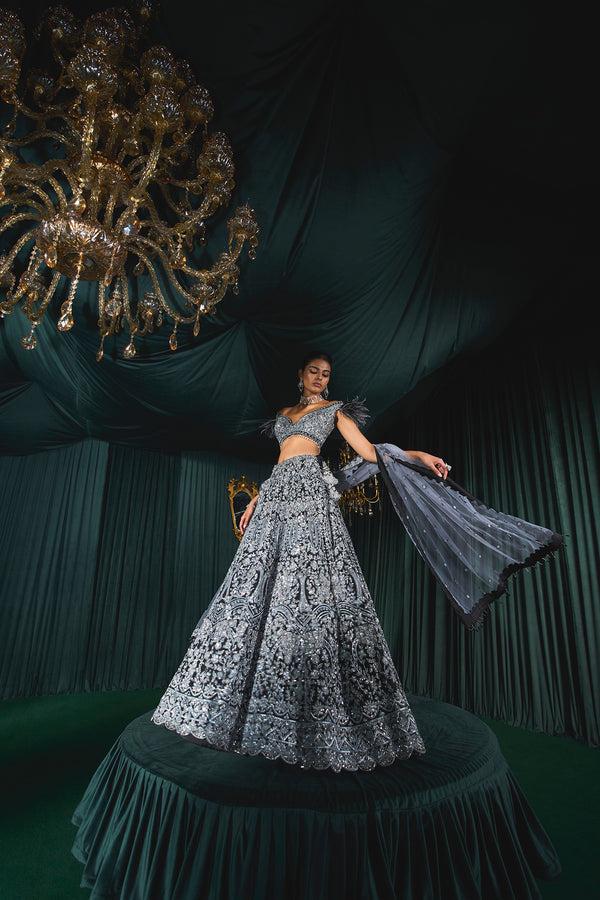 roqa Siyah Siyah Lehenga set