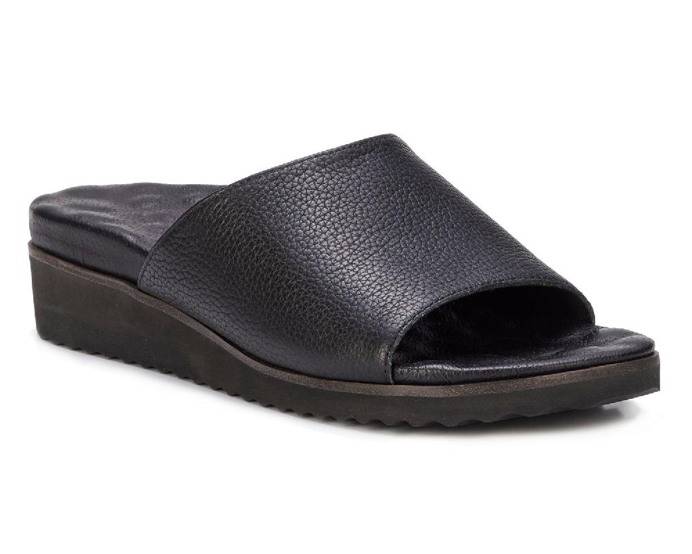 Ros Hommerson HESTON Black Tumbled Leather