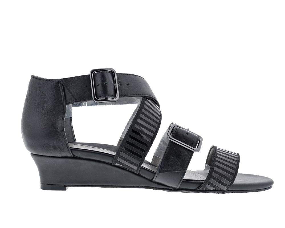 Ros Hommerson VOLUPTUOUS Black Leather