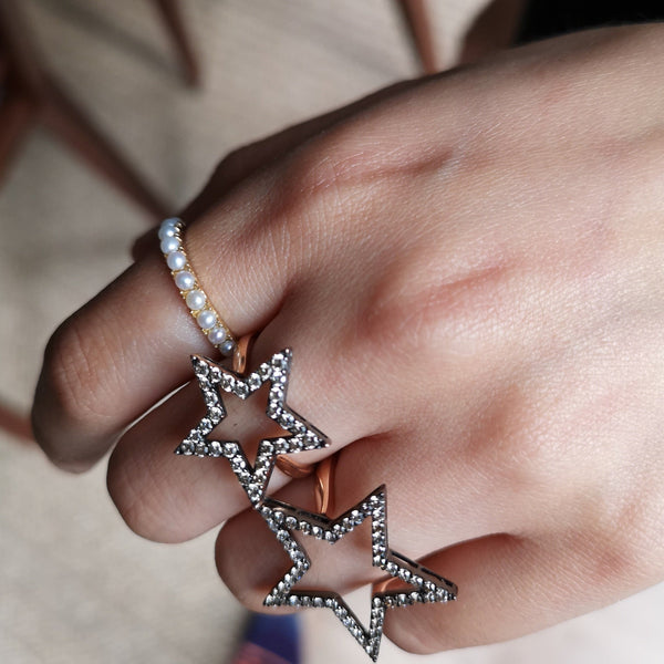 Rosa De La Cruz PEARL ETERNITY RING