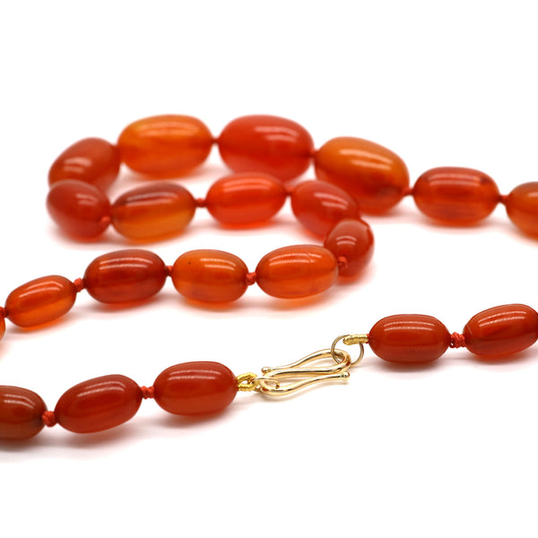 Rosa De La Cruz VINTAGE BAKELITE BEADS