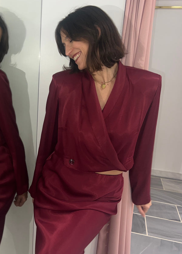 Roses Are Red CROPPED BLAZER - BURGUNDY
